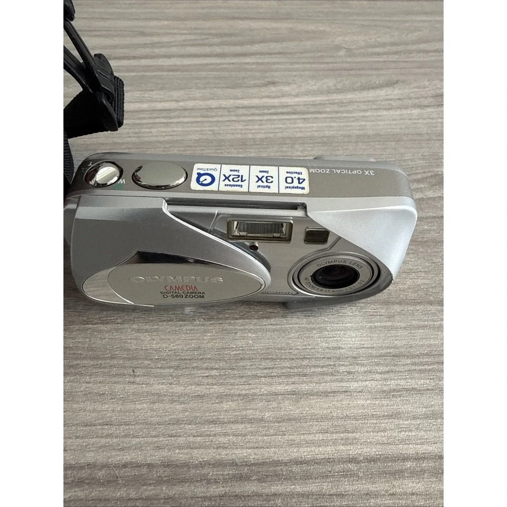 Olympus Camedia Stylus D580 Digital Camera Tested Working